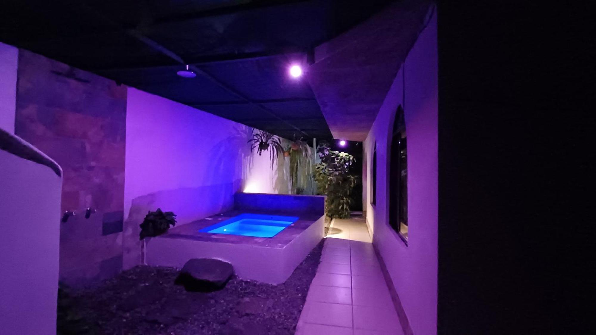 Alinas House Apartment La Fortuna Exterior photo